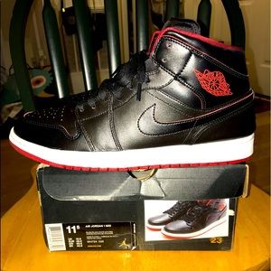 Air Jordan 1 MID “ Black Gym Red
